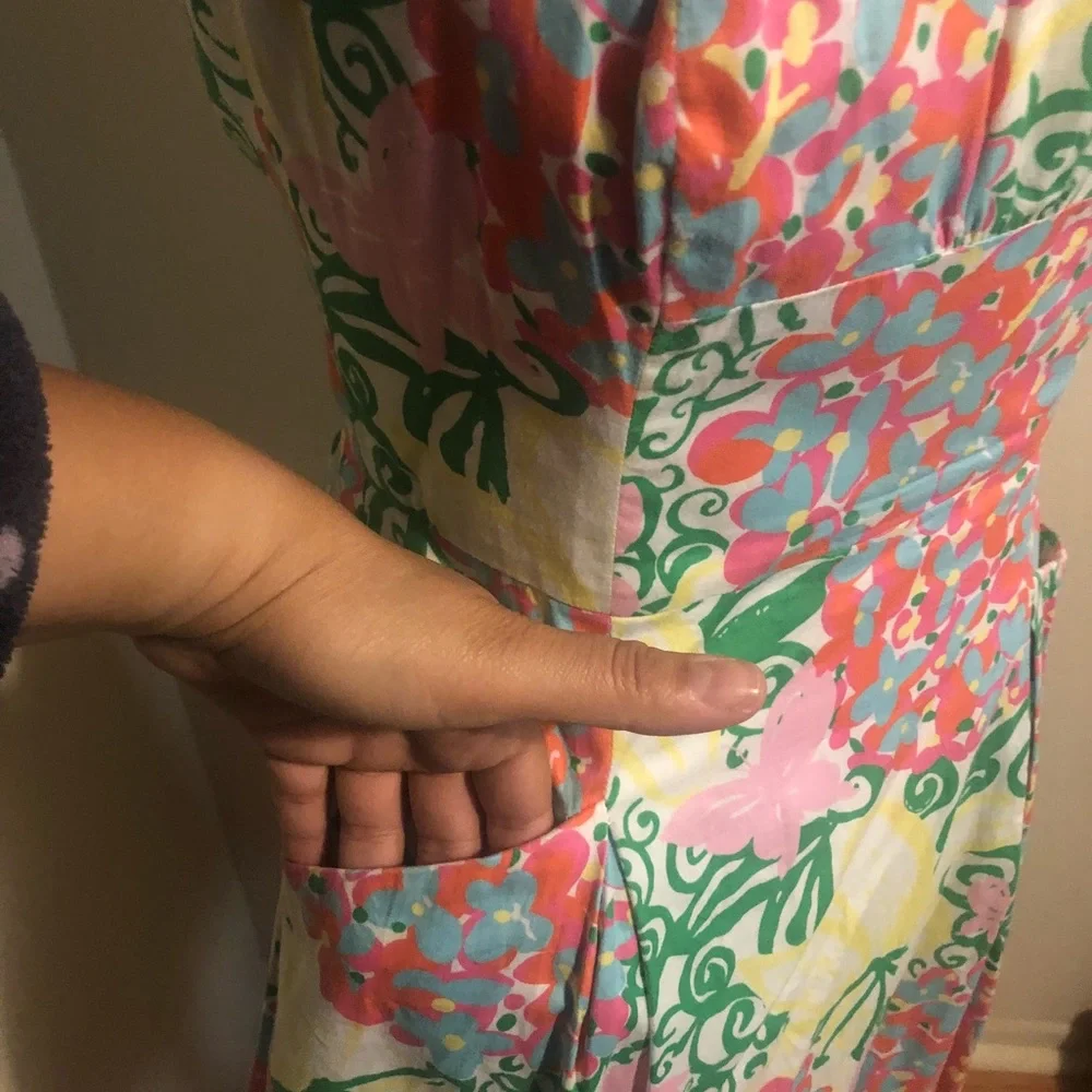 Like new Lily Pulitzer dress with pockets! - Picture 6 of 11
